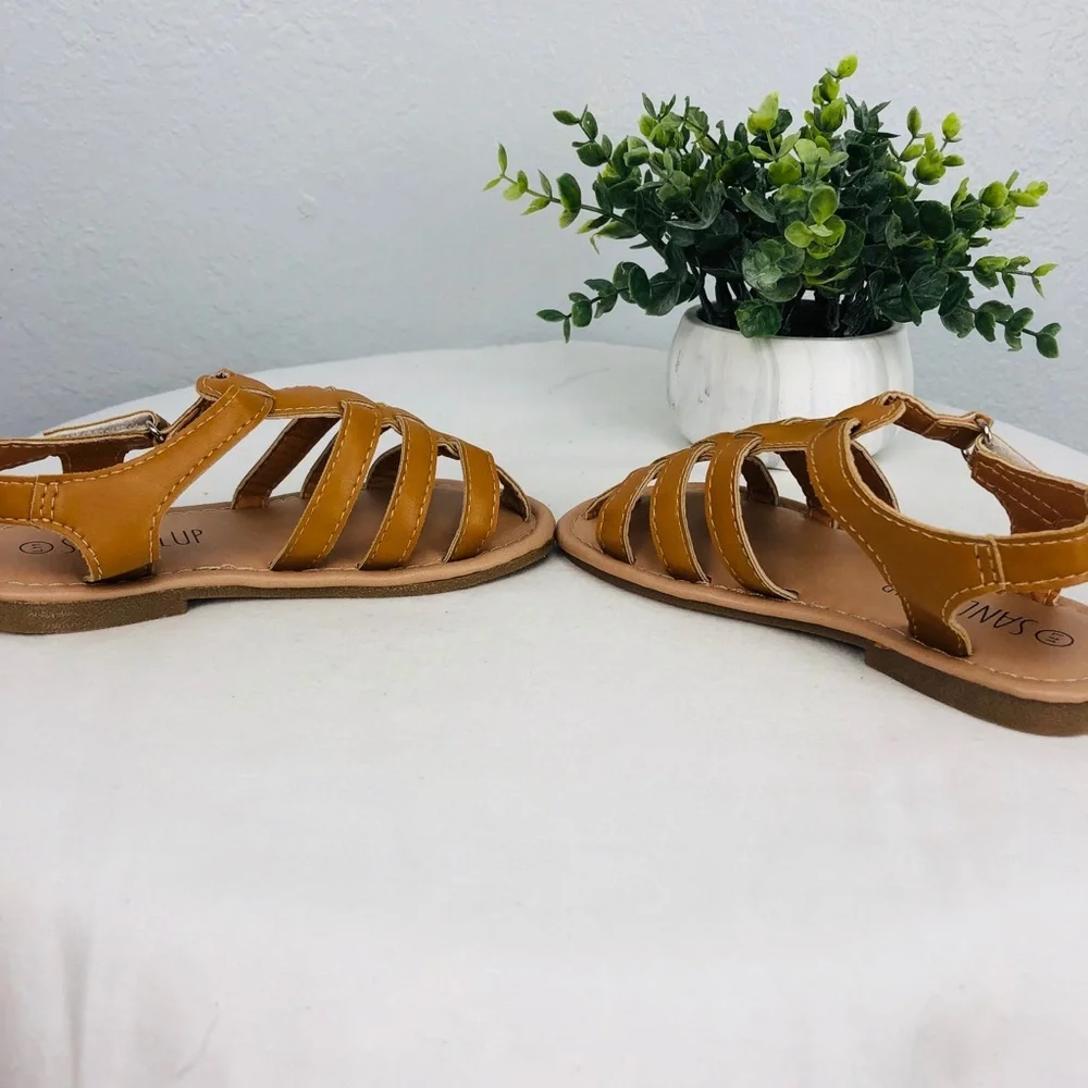 NWT BROWN MULTI STRAP GLADIATOR VELCRO SANDALS KID